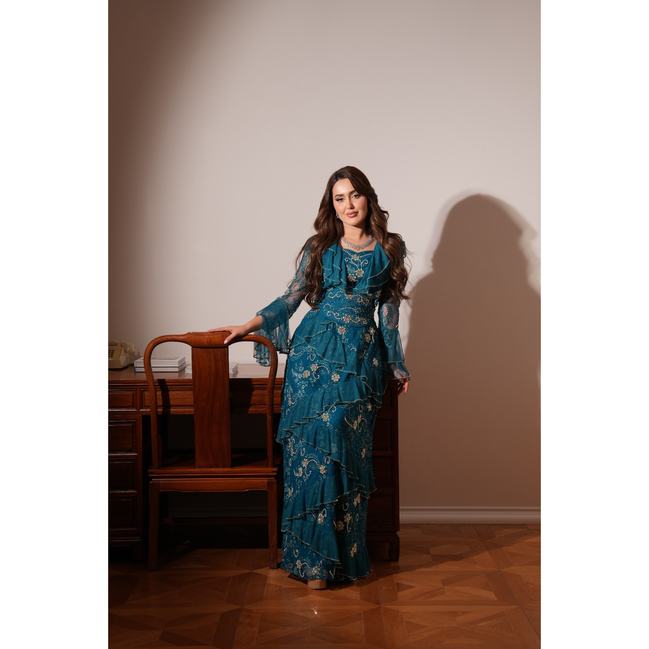JK-102-Ruffled Gowns